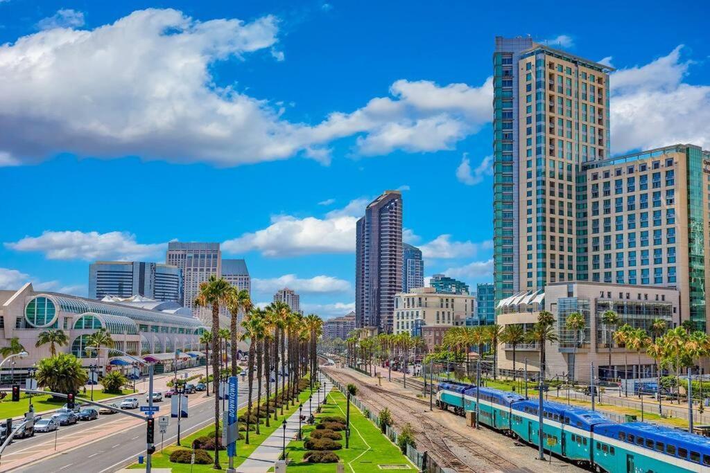 House Of Sunsets By Convention Center Petco Apartment San Diego Exterior photo